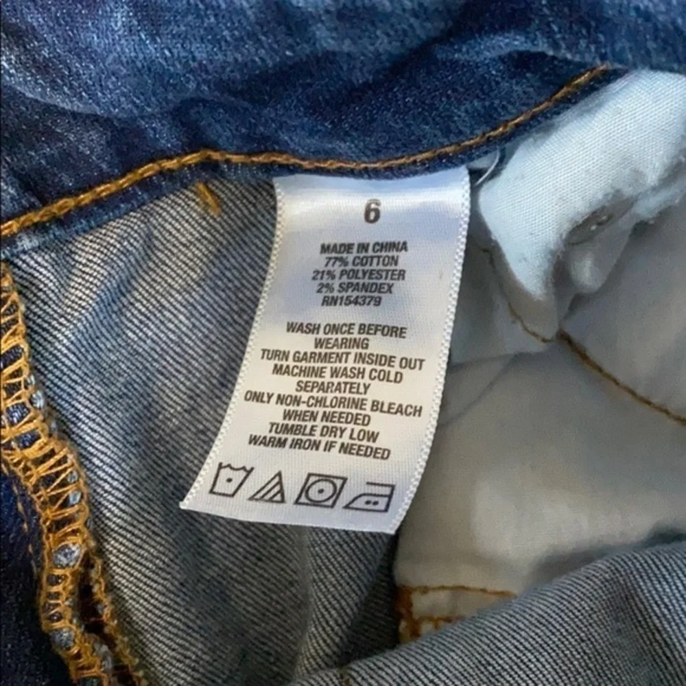 Aeropostale The Norma Jean size 6 high rise